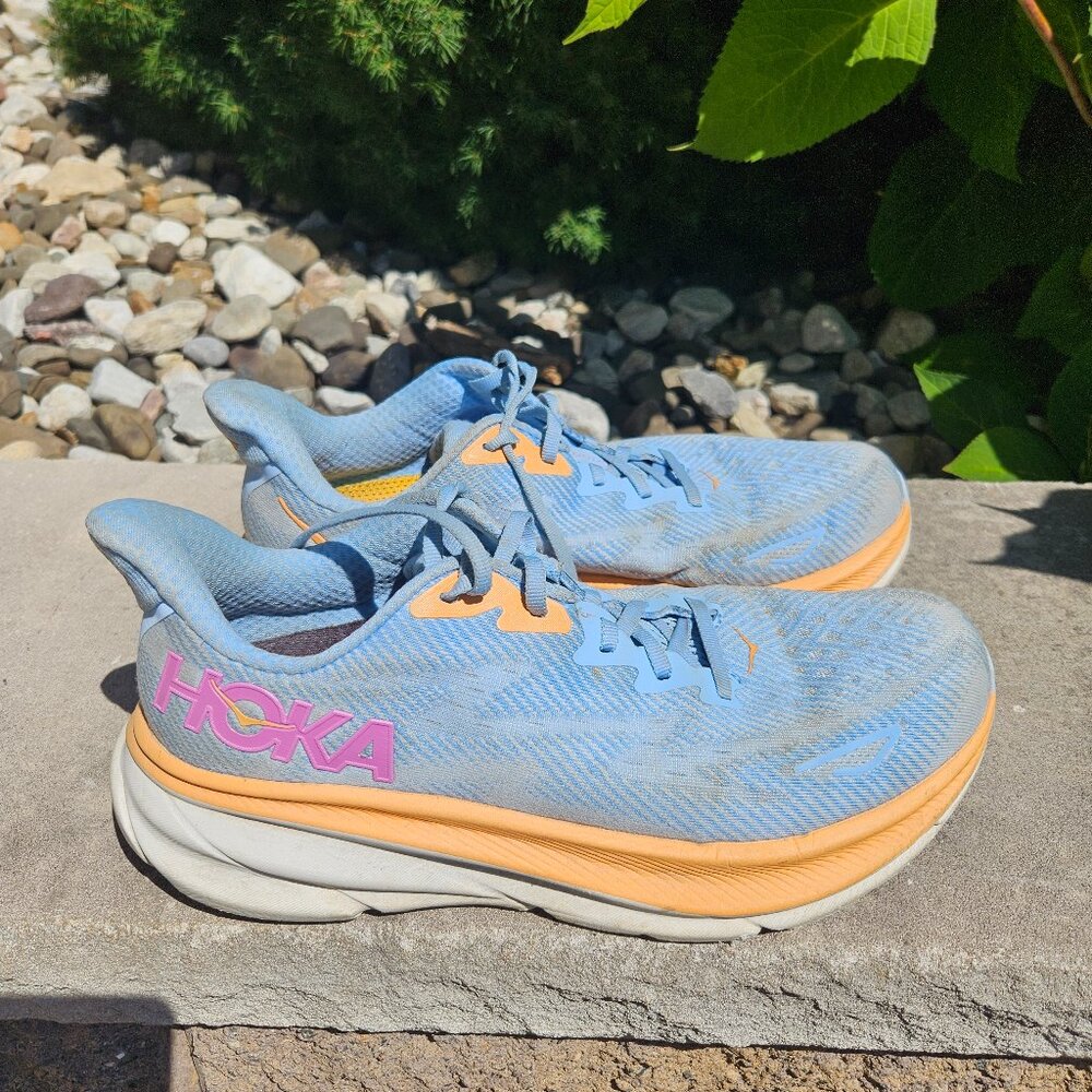 HOKA Womens Clifton Size 9, Blue and Orange